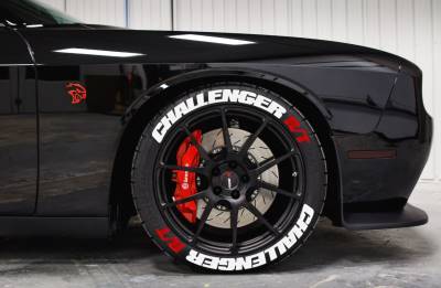 Challenger R/T , a Set for 4 tires (82)