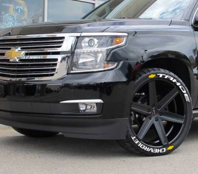 CHEVROLET TAHOE + LOGO with yellow details, a Set for 4 tires (789)