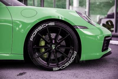 PORSCHE , a Set for 4 tires (421)