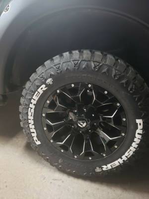 PUNISHER WHITE , a Set for 4 tires (169)