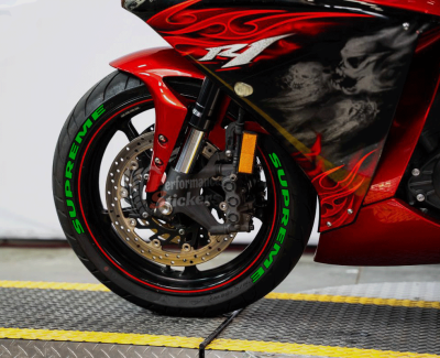 Supreme Green, Set For 2 Tires Both Sides Left And Right (2014)